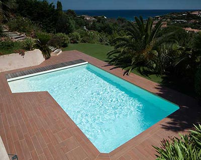 Swimming pool stairs