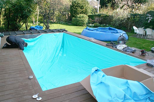 We offer swimming pool maintenance and repair services